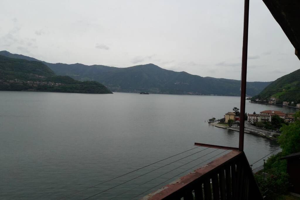 Appartamento Sul Lago D'Iseo تافيرنولا بيرغاماسكا المظهر الخارجي الصورة