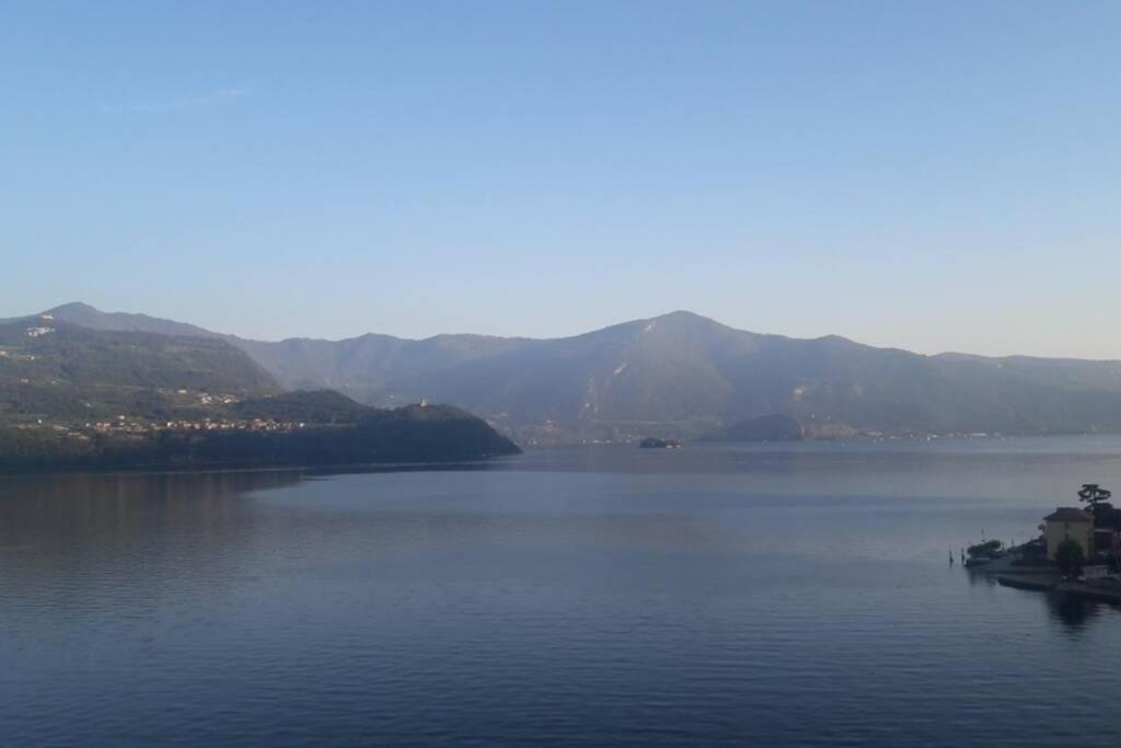 Appartamento Sul Lago D'Iseo تافيرنولا بيرغاماسكا المظهر الخارجي الصورة